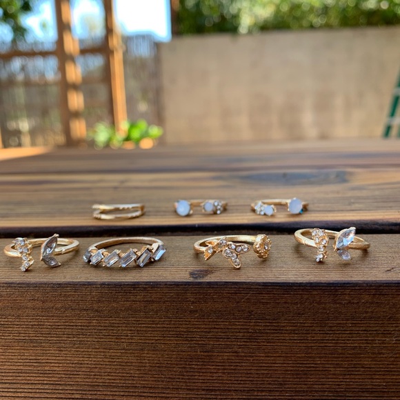 Butterfly ♡ 7 Crystal Midi Rings GIFT SET - Picture 3 of 7